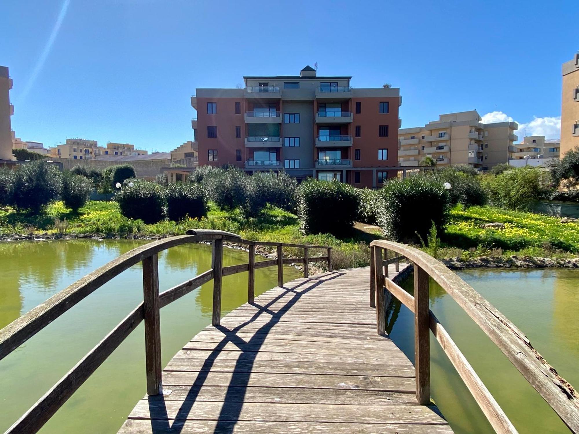 Апартаменты Penthouse Le Isole Марсала Экстерьер фото
